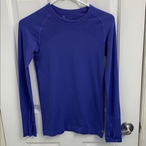 GapBodyFit long sleeve purple top size XS